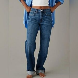American Eagle Low Rise Baggy Straight Jeans Size 12 Short